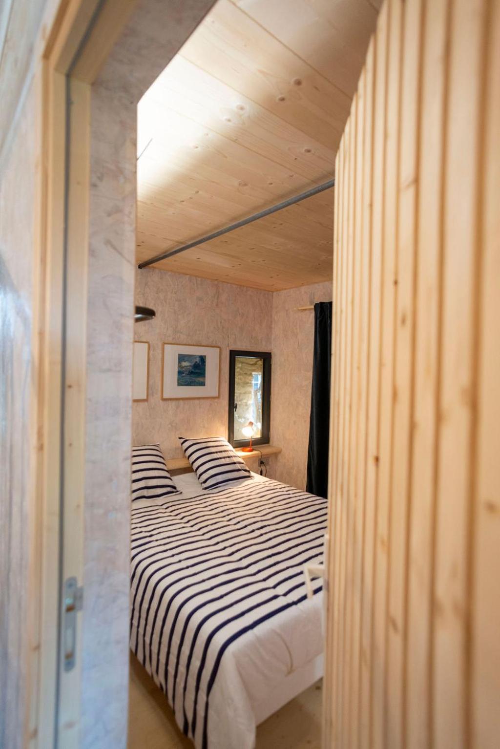 La Ferme Du Golf, Gite Atypique Et Artistique ลองซิเออ ภายนอก รูปภาพ